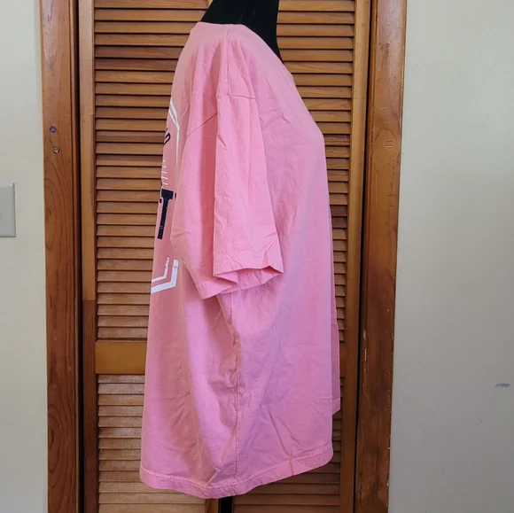 NWOT "Living Salty" Short Sleeve Tee Size XL - Picture 6 of 6